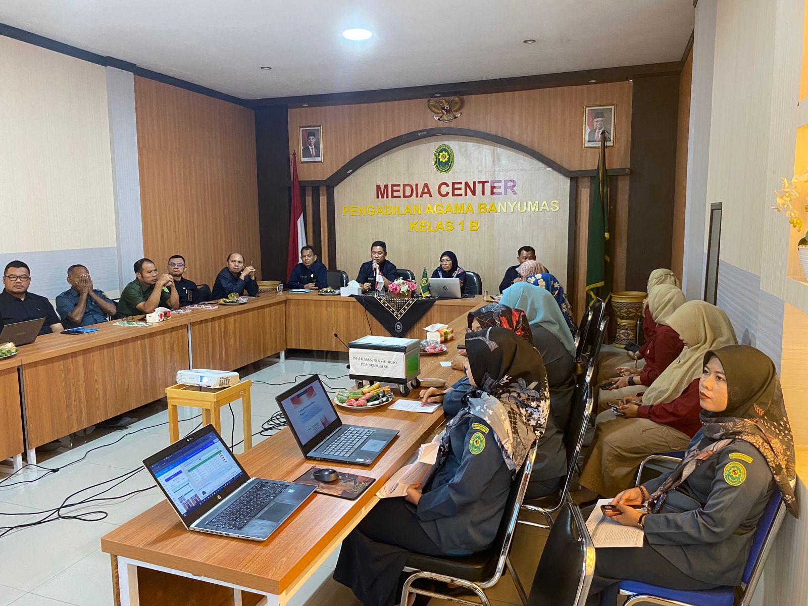 Foto 2 Rapat Bulan Okt24