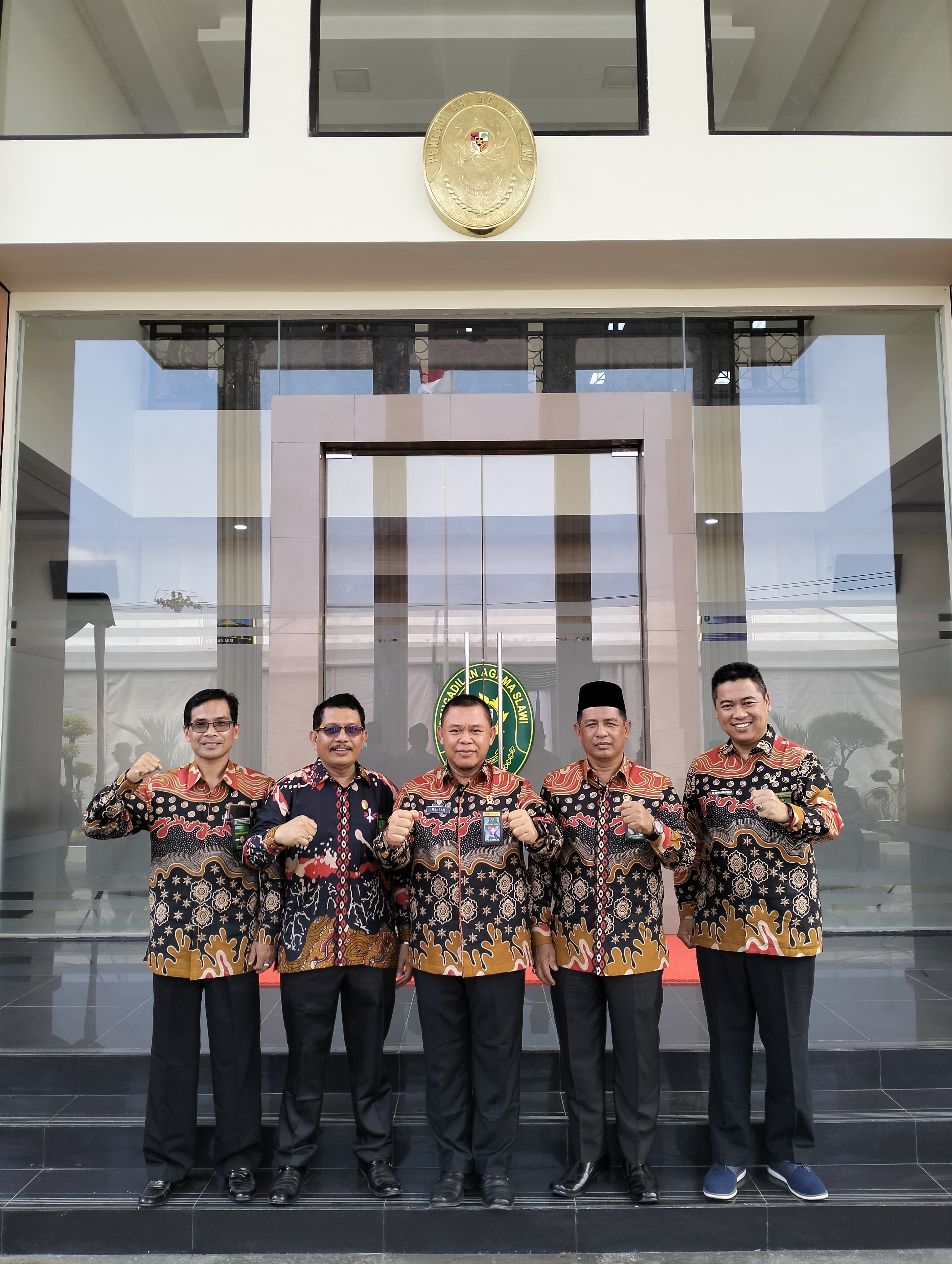 Foto peresmian gedung Slawi 1