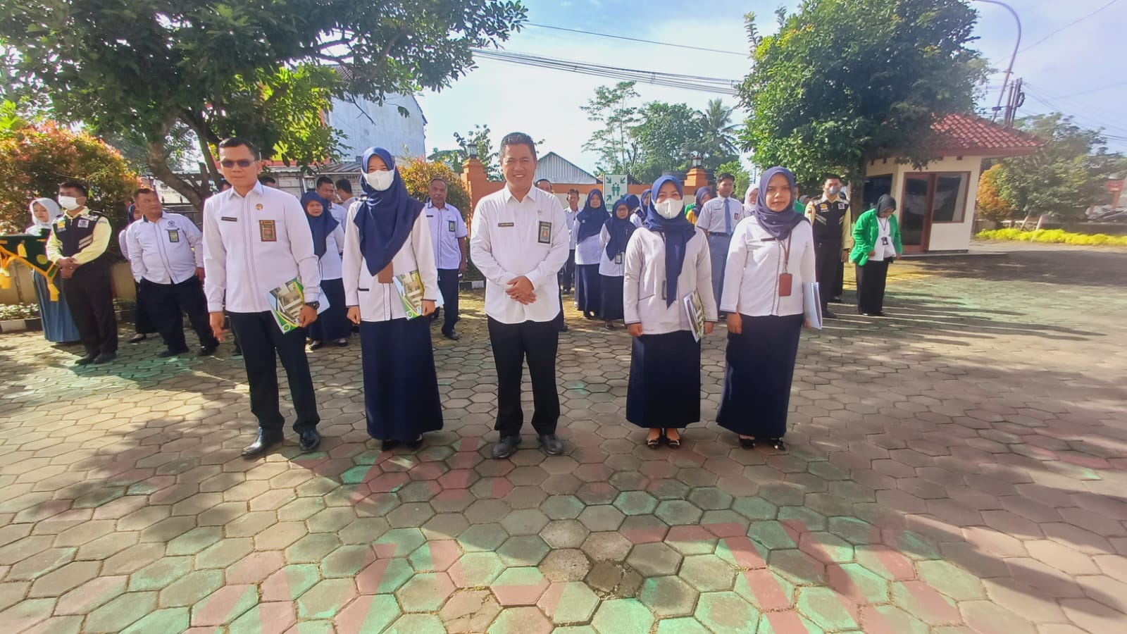 Penyerahan reward semester 2 1