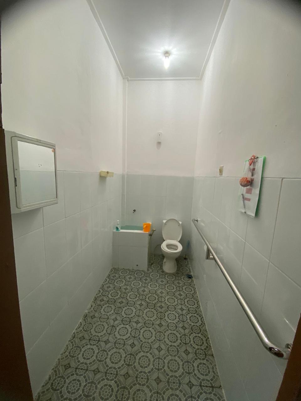 Toilet disabilitas 2